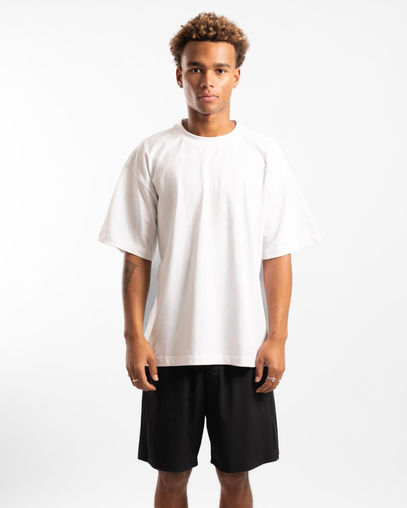 Weightless Shorts - Onyx